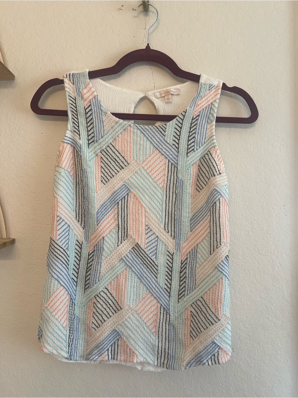 Skies Are Blue Embroidered Geometric Tank Top Medium Boho Coastal